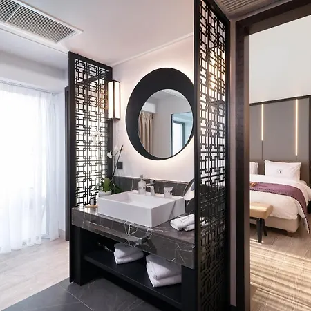 S Boutique Hotel 5*